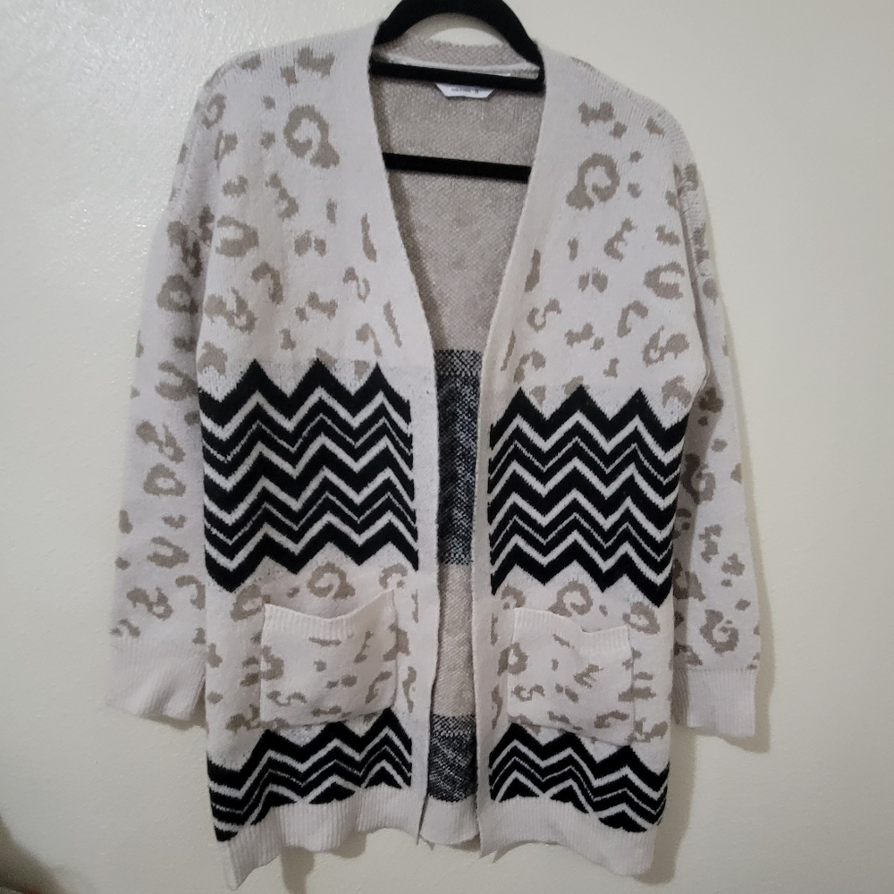 Trucloth Patterned Cardigan Women's Size Medium Animal Chevron Print
